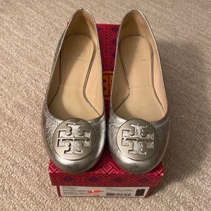 Tory Burch Reva Ballet Flat- Palladium/Nickel